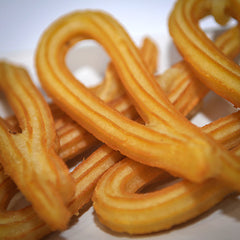 Churros de lazo, o patata 10 cajas 3 kg (+-1200 unids) ultracongelados Especial Hosteleria